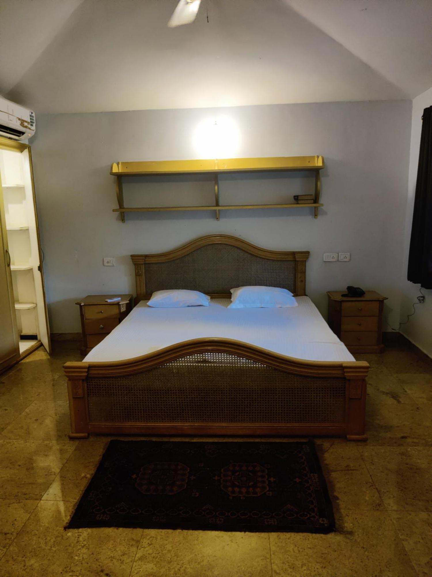 Papa Jolly Eco Resort-Near Morjim Beach Экстерьер фото