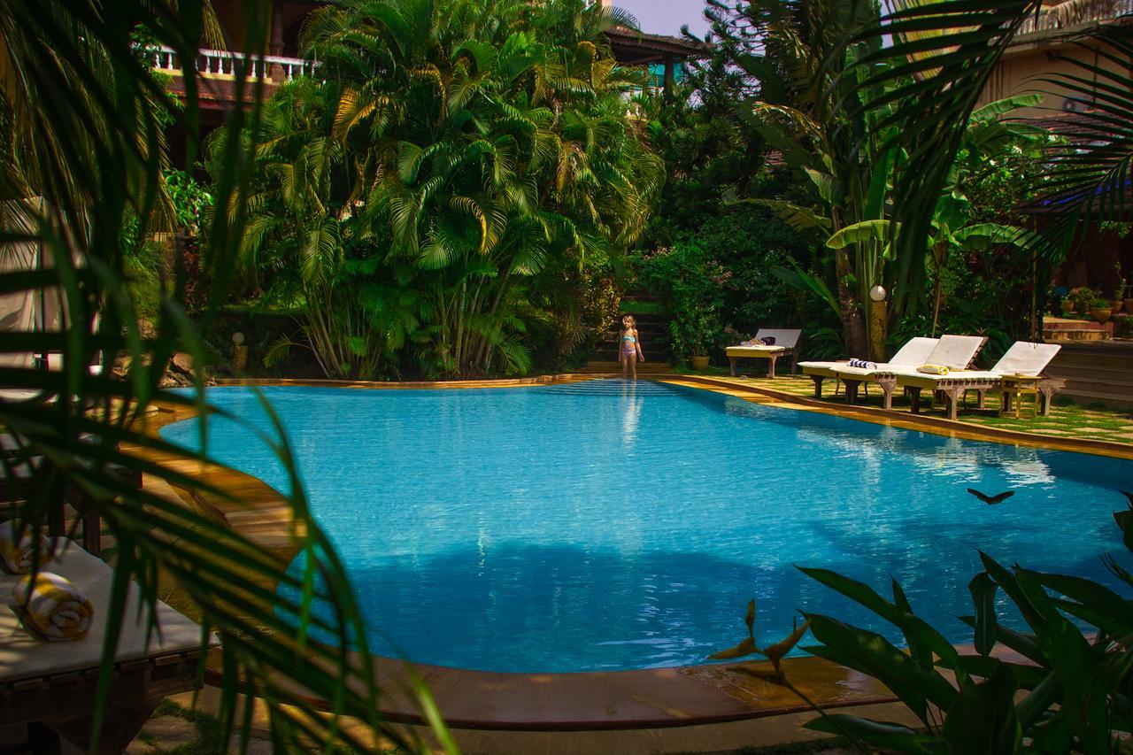 Papa Jolly Eco Resort-Near Morjim Beach Экстерьер фото