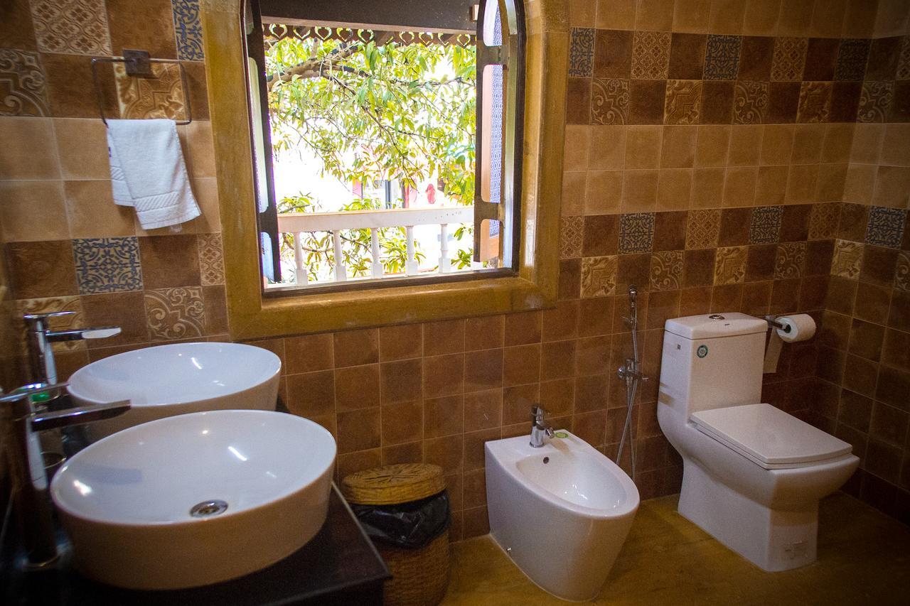 Papa Jolly Eco Resort-Near Morjim Beach Экстерьер фото