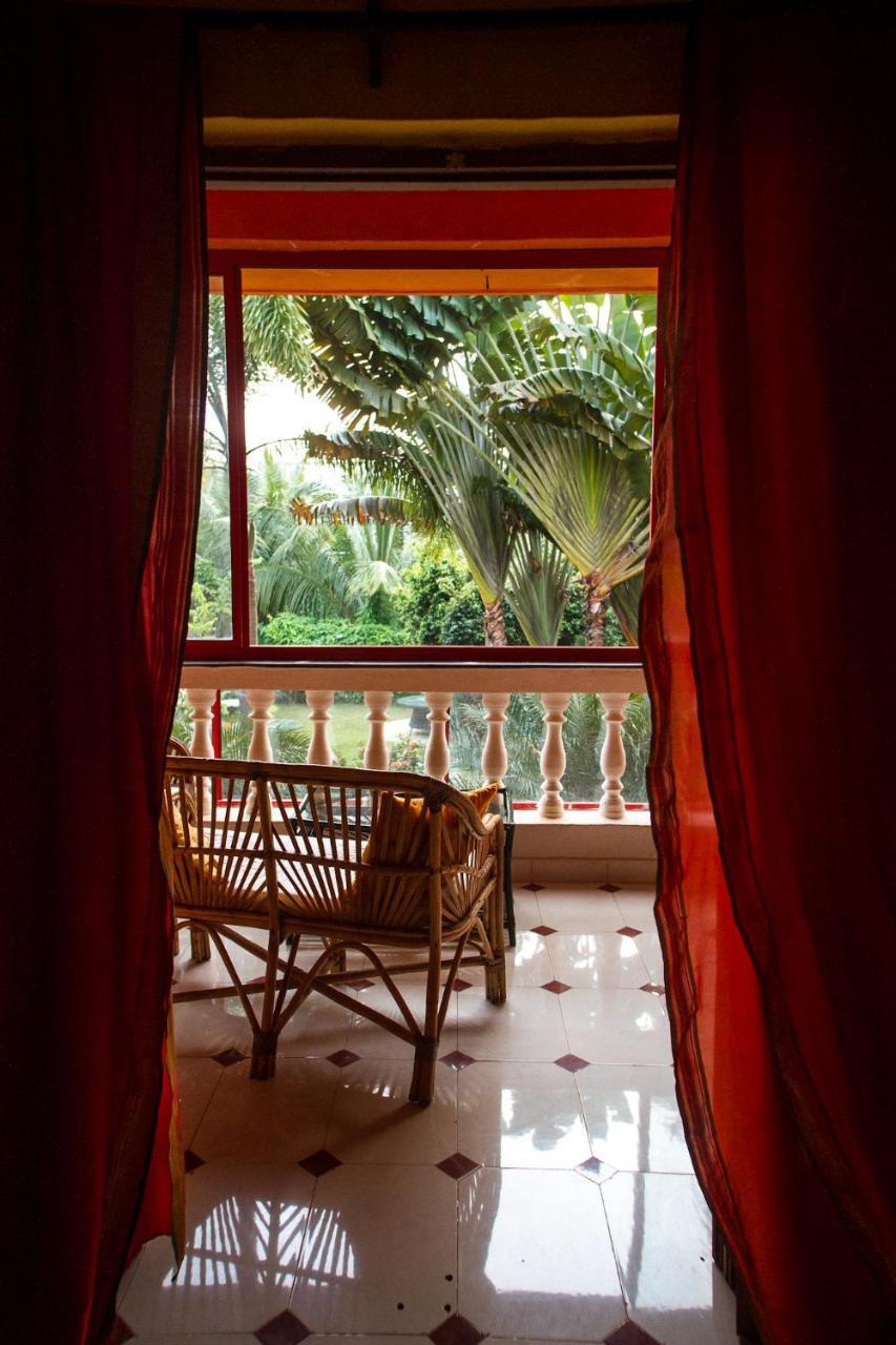 Papa Jolly Eco Resort-Near Morjim Beach Экстерьер фото