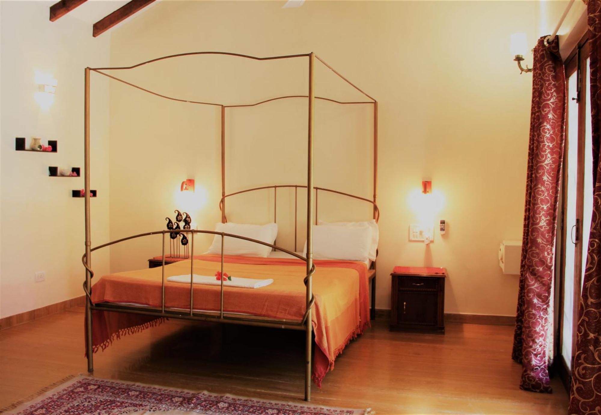 Papa Jolly Eco Resort-Near Morjim Beach Экстерьер фото